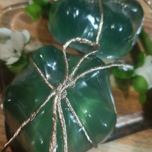 jabón artesanal de aloe vera con aceite de jazmín
